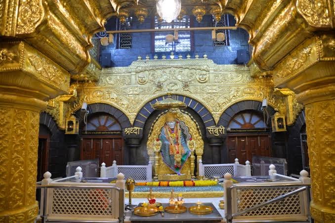 Shirdi, Jyotirlingam & All India Custom Packages